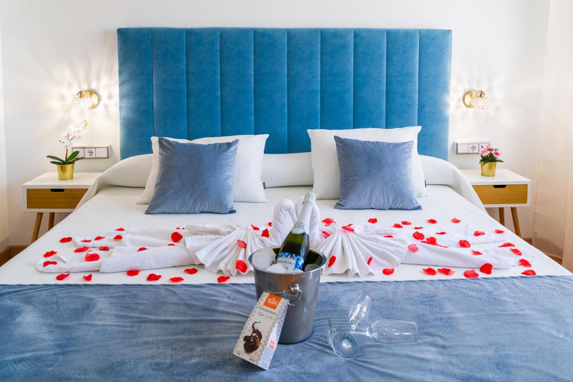 Hotel Puerta De カソルラ エクステリア 写真