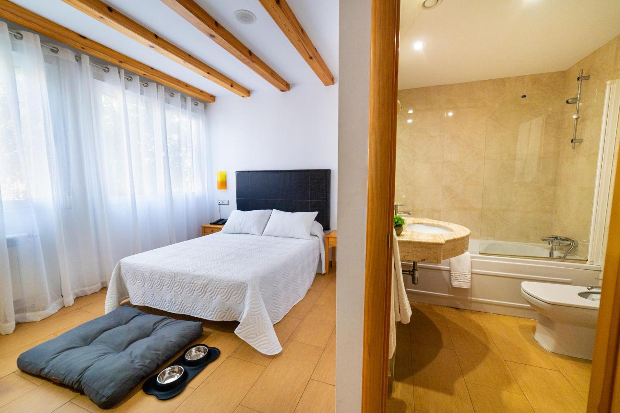 Hotel Puerta De カソルラ エクステリア 写真
