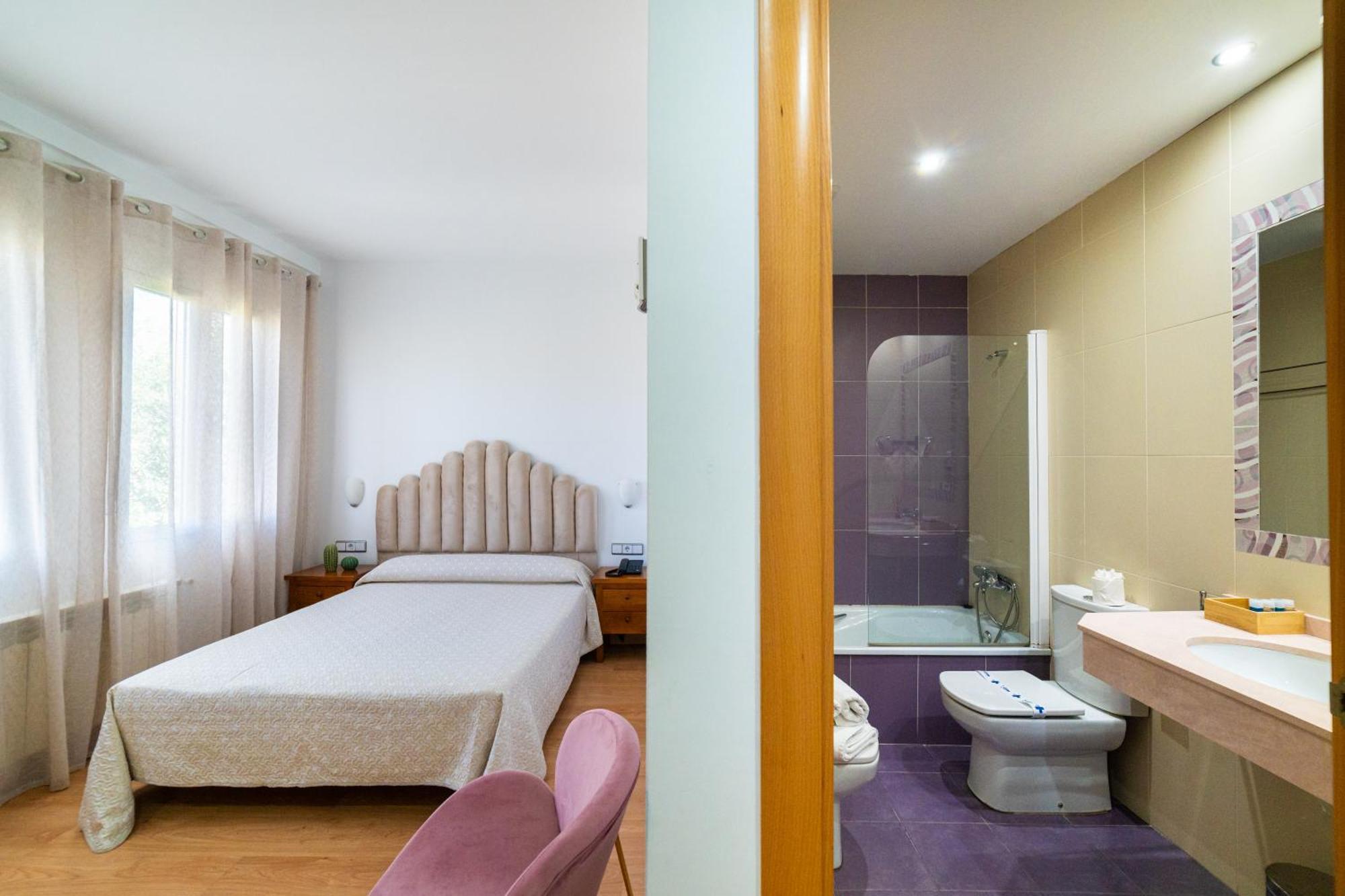 Hotel Puerta De カソルラ エクステリア 写真