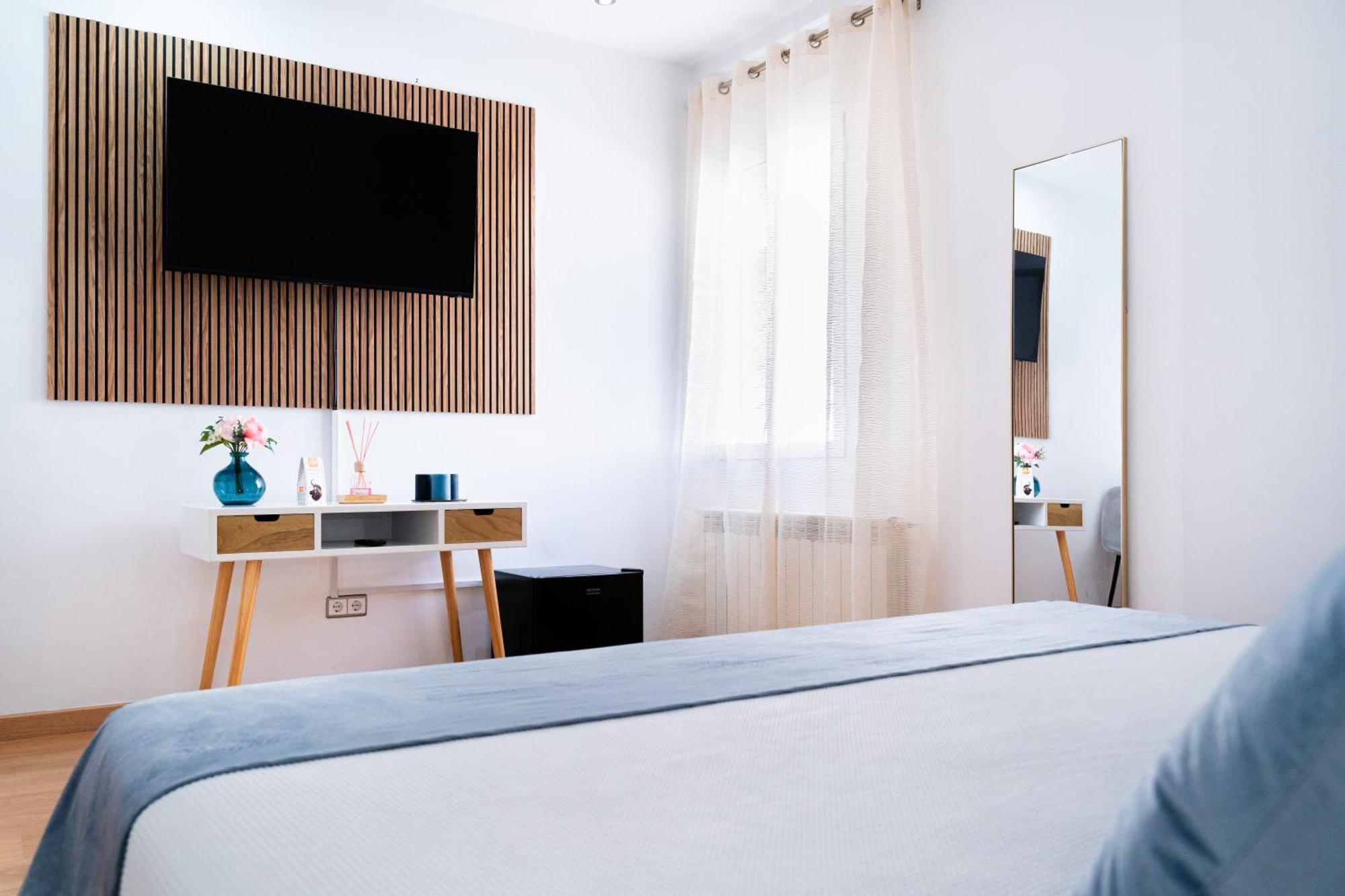 Hotel Puerta De カソルラ エクステリア 写真