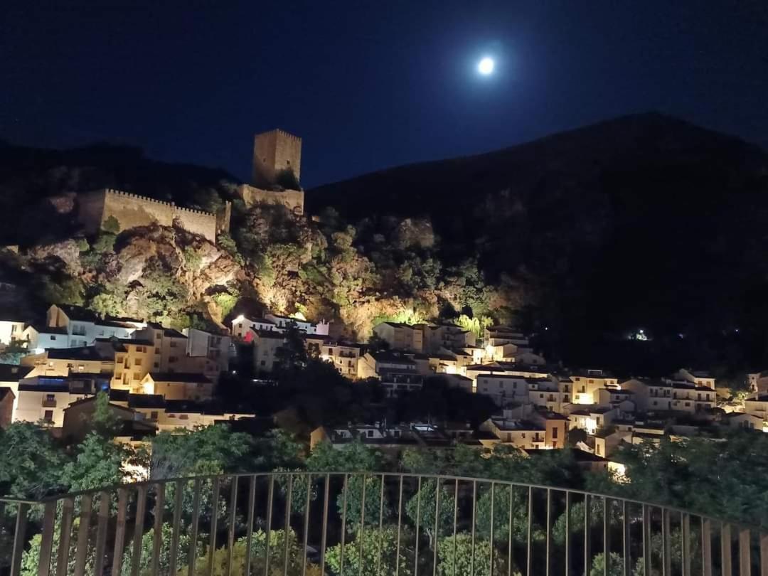 Hotel Puerta De カソルラ エクステリア 写真